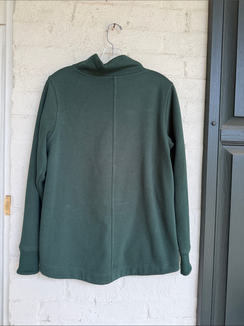 Athleta Cozy Karma Twist Neck Sweatshirt Seaweed Snack Size Small - Picture 8 of 15